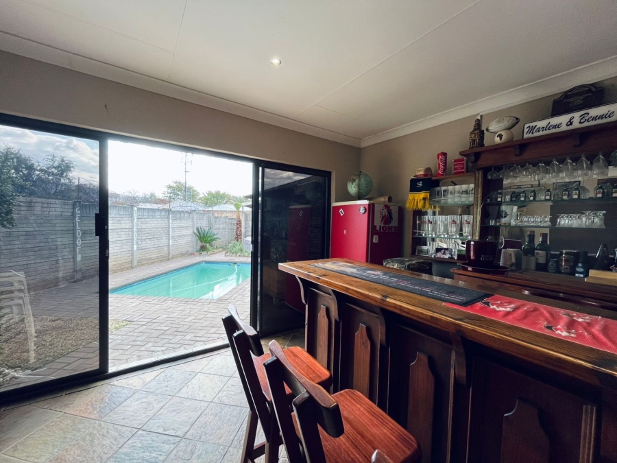 3 Bedroom Property for Sale in Protea Park North West